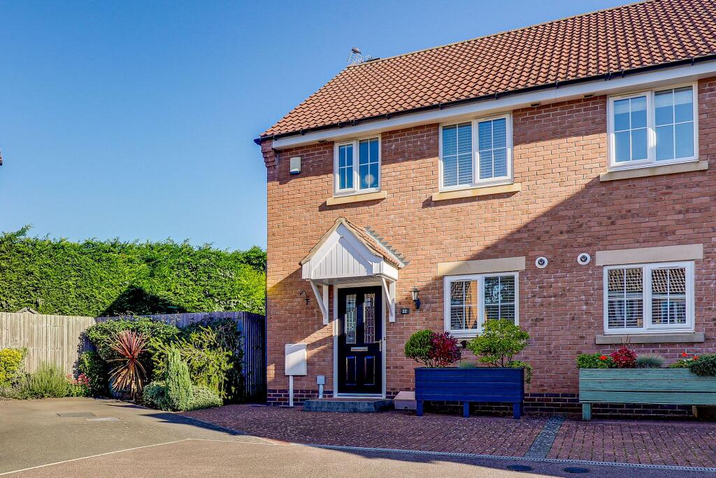 Main image of property: Clovelly Drive, Nottingham, NG3