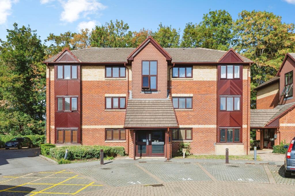 Main image of property: Rossignol Gardens, Carshalton, SM5