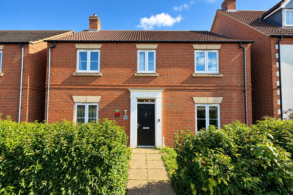 Main image of property: NO CHAIN - The Ride, Desborough, Kettering