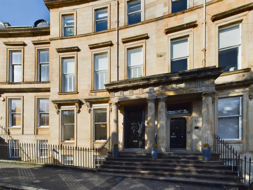 Main image of property: Flat 2, 15 Lynedoch Crescent, Glasgow, G3 6EQ