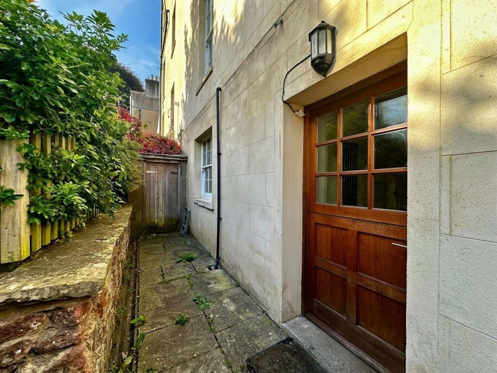 Main image of property: Clifton, Richmond Park Road, BS8 3AS
