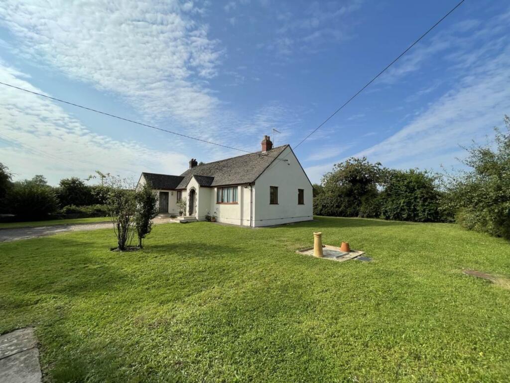 Main image of property: Dodington Road, Chipping Sodbury, BS37