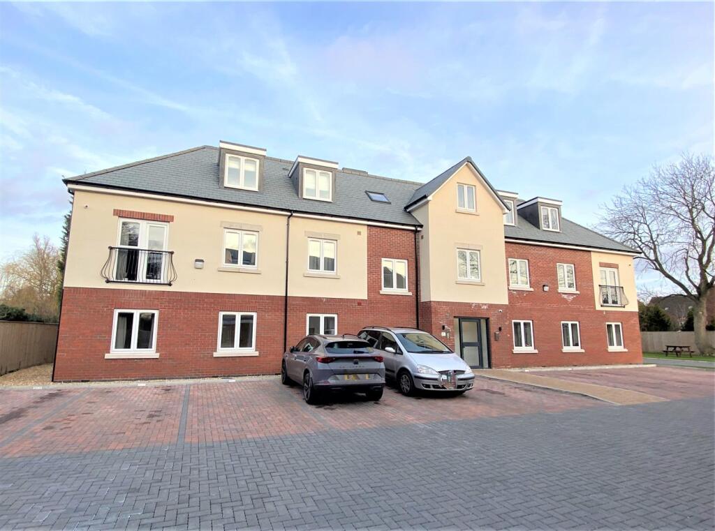 Main image of property: Danelaw Court, Hinckley
