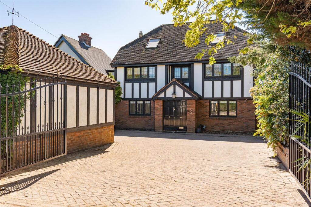 Main image of property: East Ridgeway, Cuffley
