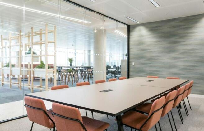 L3 Plug and Play meeting room.jpg