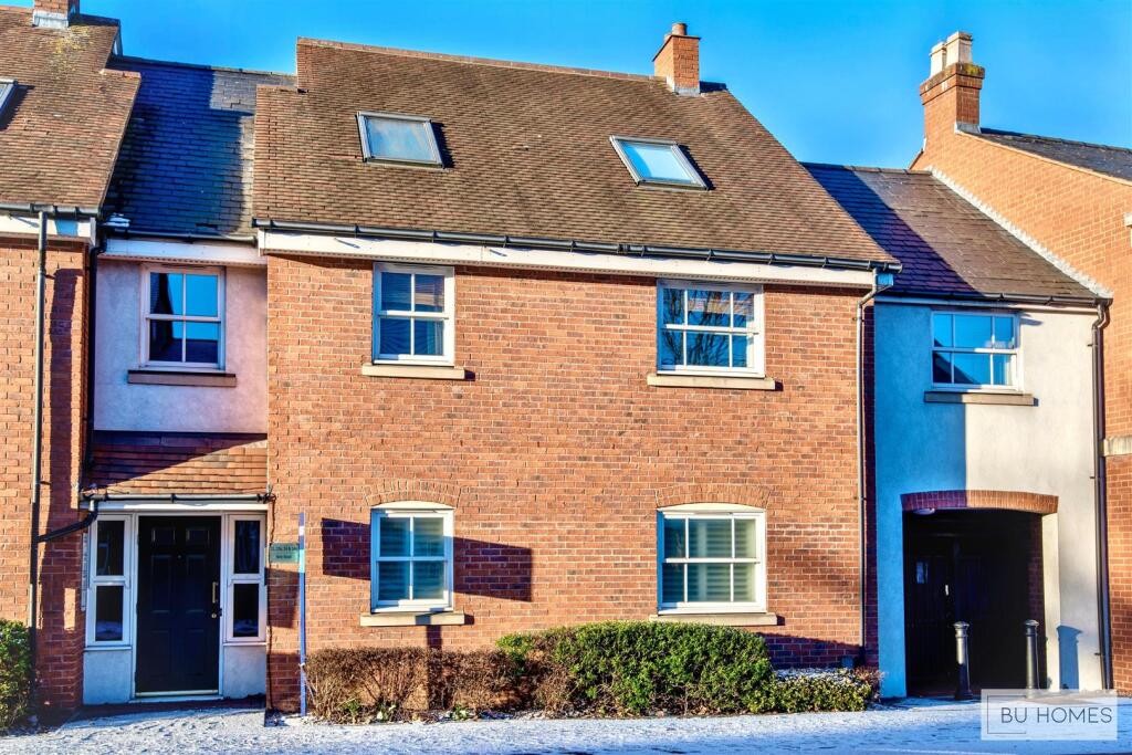 Main image of property: New Road, Solihull