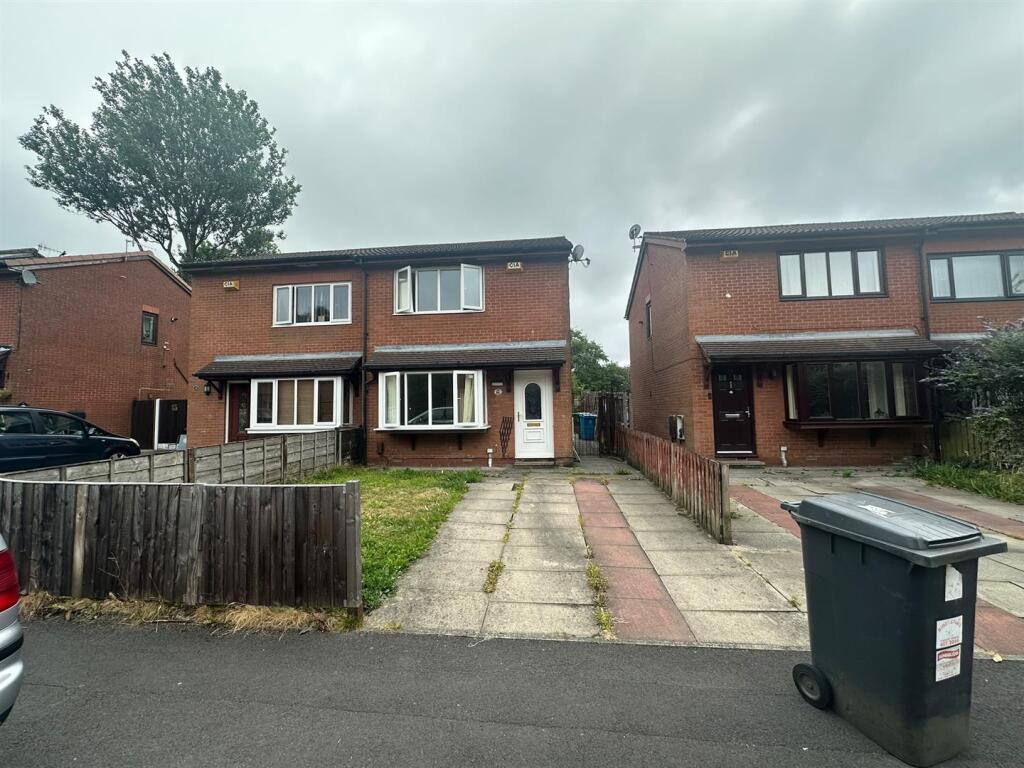 Main image of property: Mortimer Street, Oldham, OL1 3HD