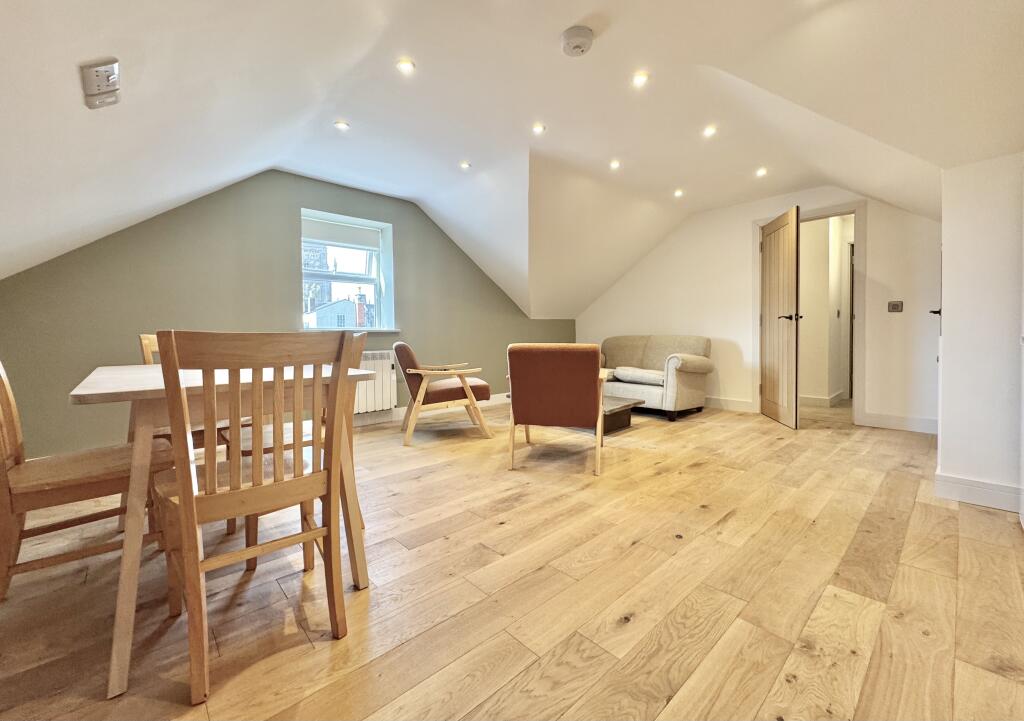 Main image of property: 18 Brookmoor House, West Way, Cirencester, Gloucestershire