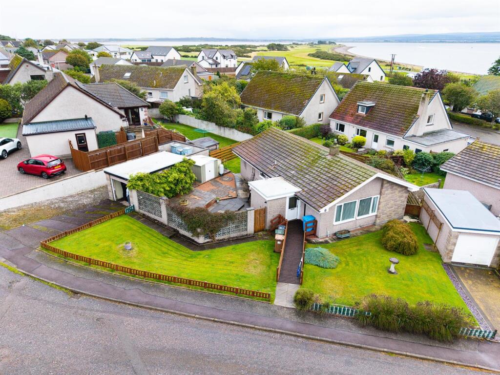 Main image of property: 25 Wester Links, Fortrose