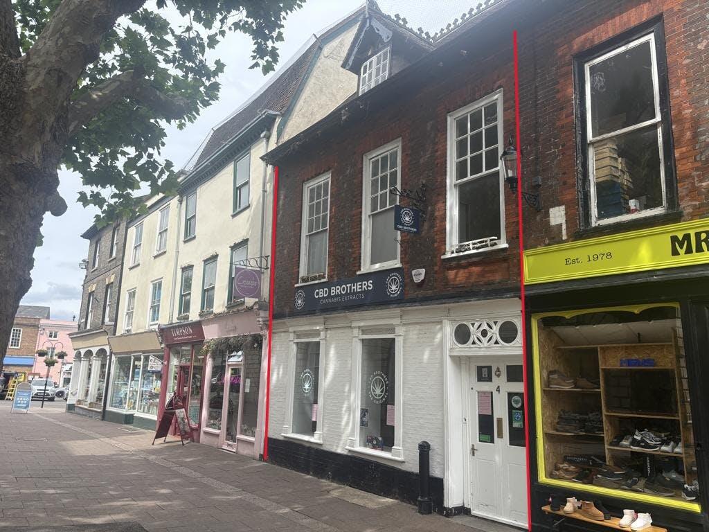 Main image of property: 4 The Traverse, Bury St. Edmunds, IP33 1BJ