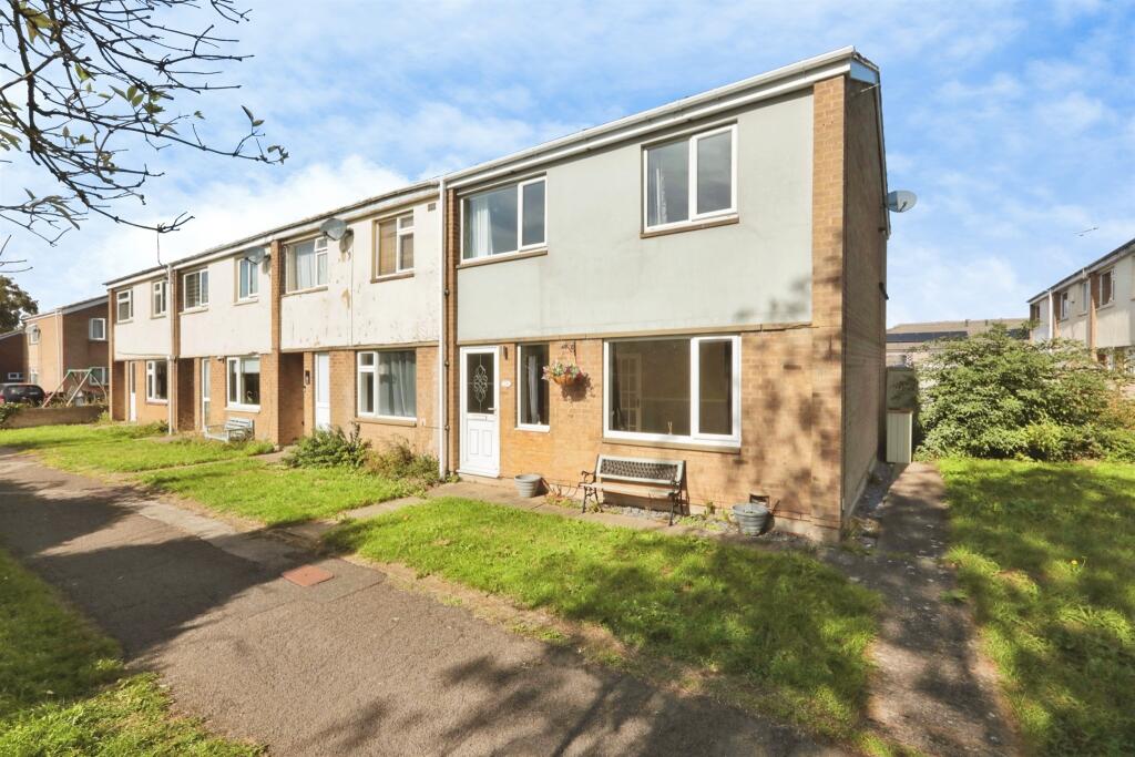 Main image of property: Gill Green Walk, Clarborough, Retford