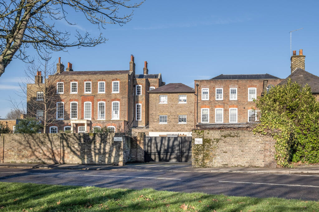 Main image of property: Ham Common, Richmond, TW10