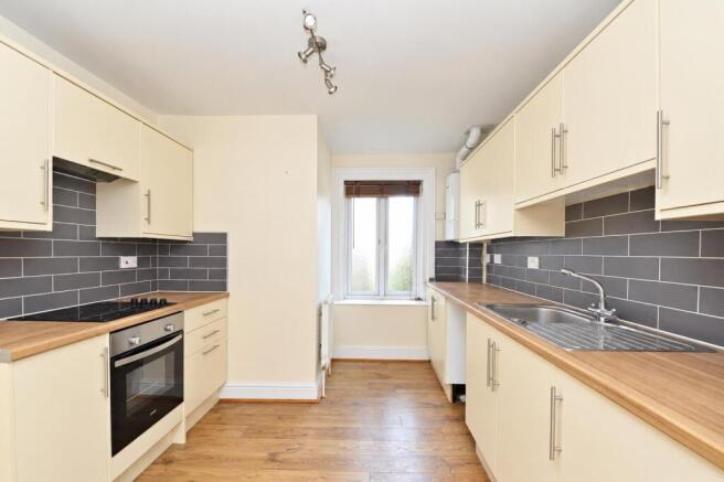 Kitchen1.jpg