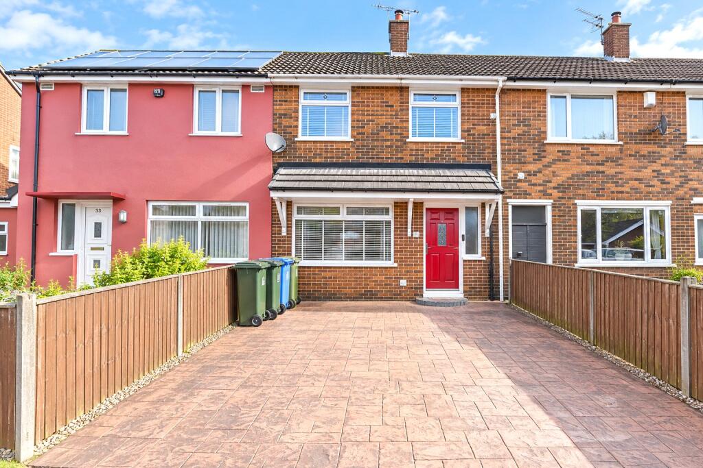 Main image of property: Birch Crescent, Newhey, Rochdale, Greater Manchester, OL16