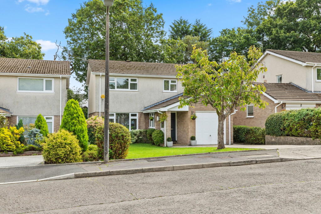 Main image of property: Roper Wright Close, Gowerton, Swansea, SA4 3HD