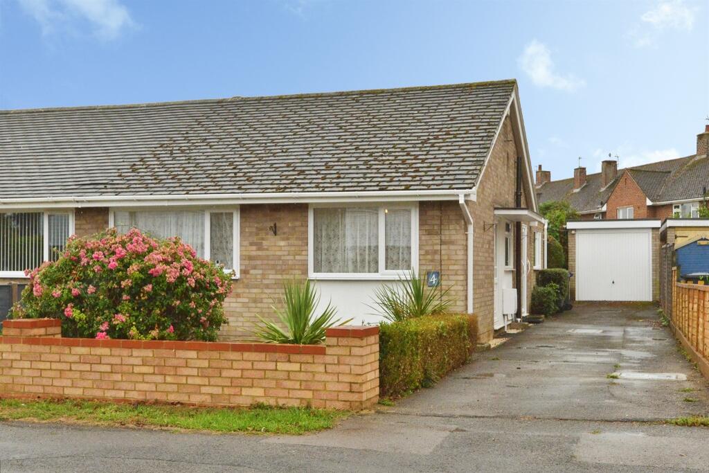 Main image of property: High View, Deanshanger, Milton Keynes
