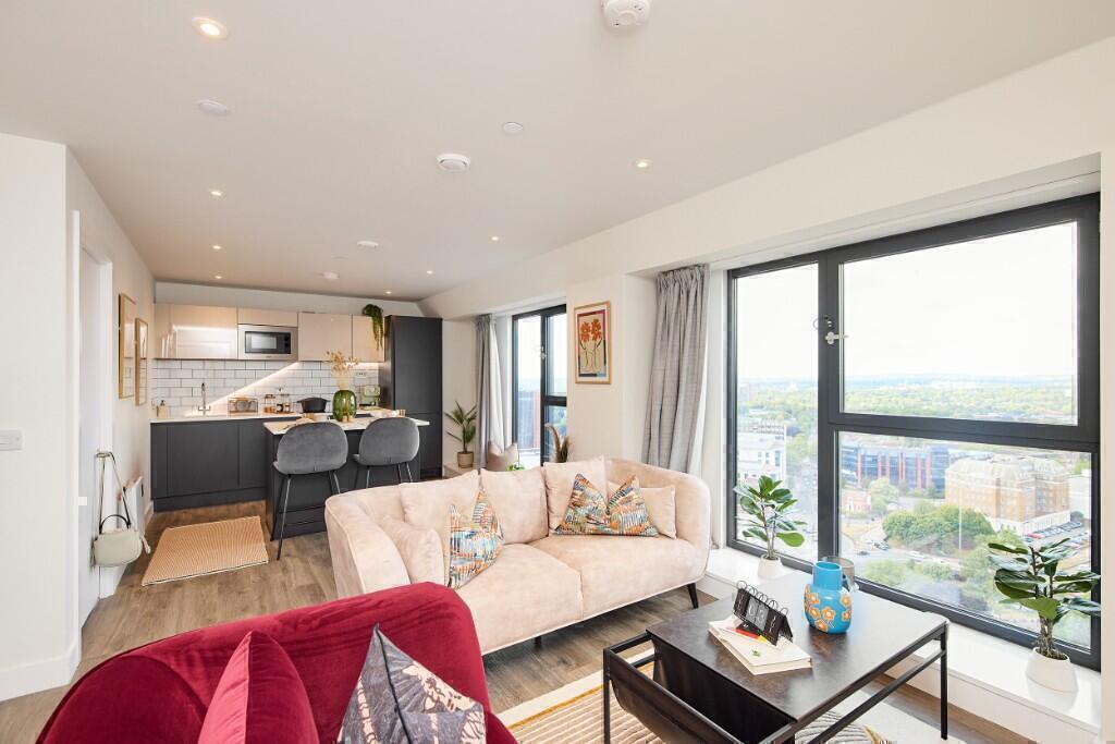 Main image of property: Cortland Broad St, Birmingham, B15