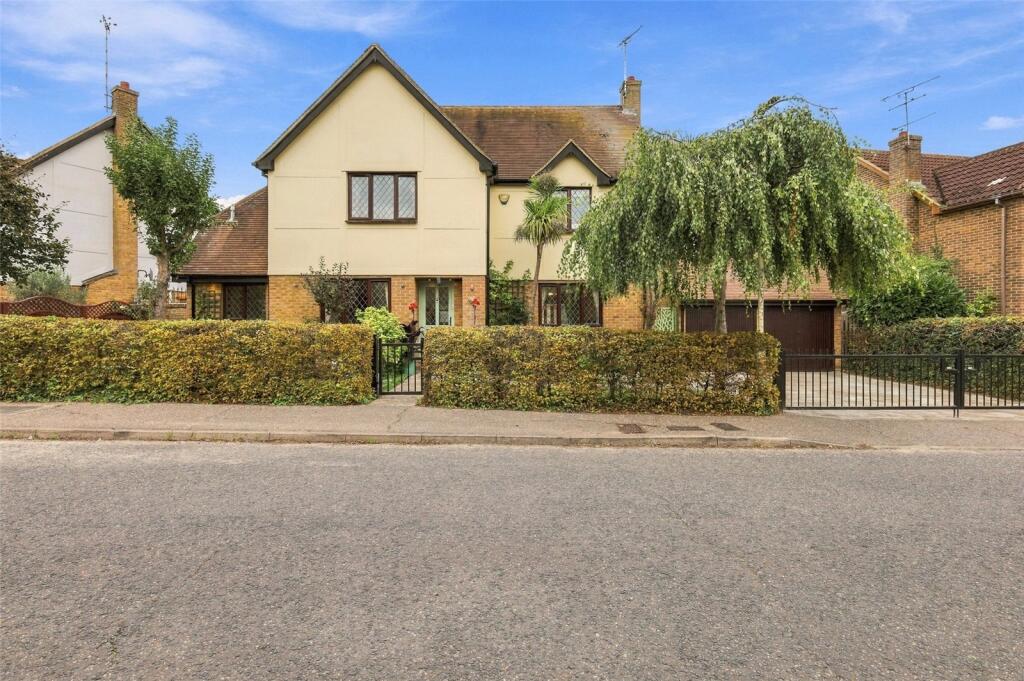 Main image of property: Anchor Reach, South Woodham Ferrers, Chelmsford, CM3