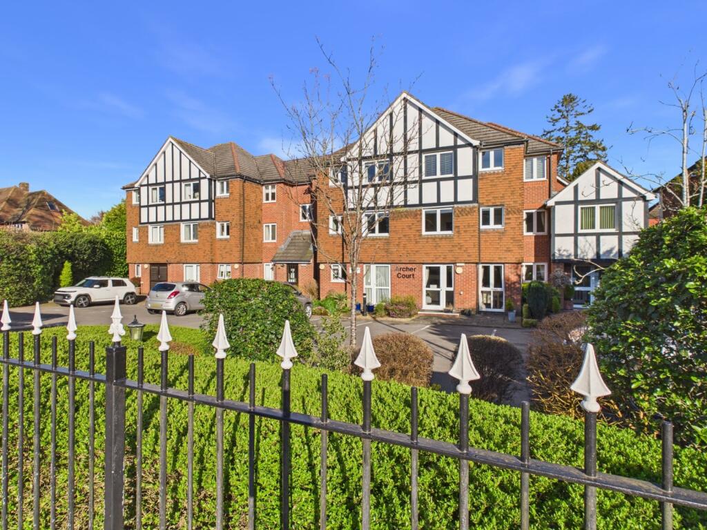 Main image of property: Chesham Road, Amersham, Bucks, HP6