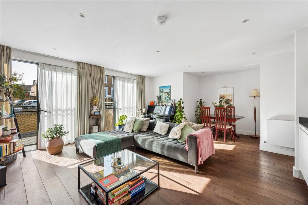 Main image of property: Aden Grove, London, N16