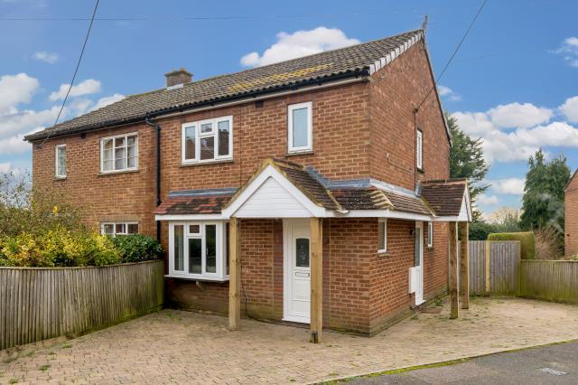Main image of property: Snowhill Cottages, Ashley Green, Chesham, HP5