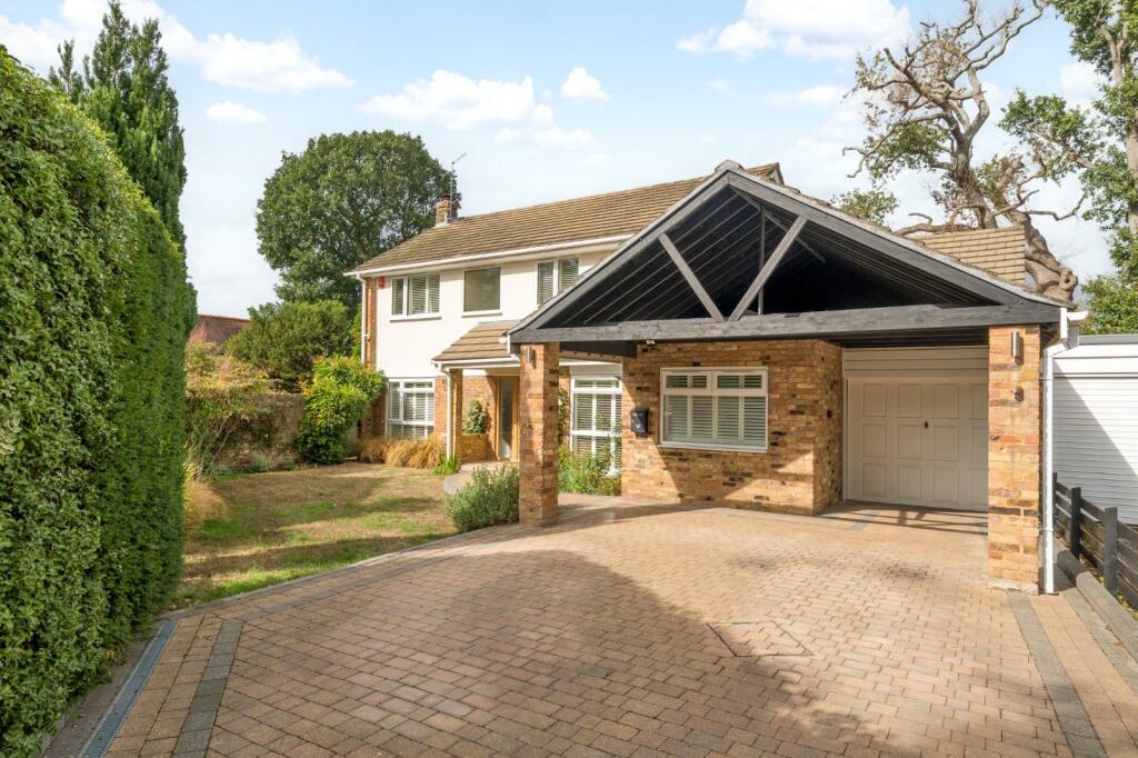 Main image of property: Kennedy Close, Farnham Common, Buckinghamshire, SL2