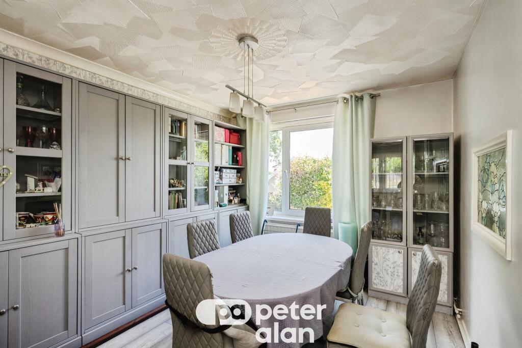 Main image of property: Plas Newydd, Dunvant, Swansea