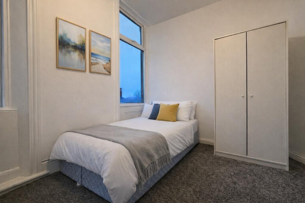 Main image of property: 436 Westgate Road, Newcastle upon Tyne