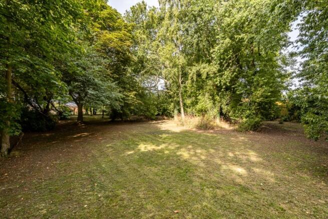Land, Wheelwrights Cottage (Louth)-14