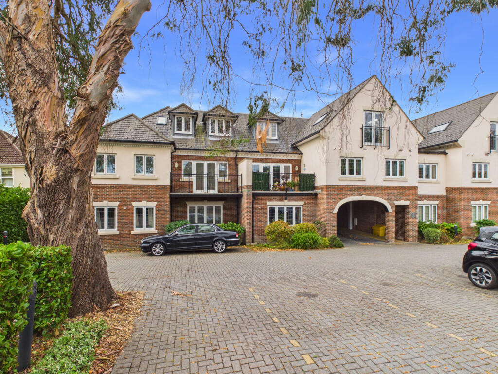 Main image of property: Flagstaff House, 75 Heath Road, SO31
