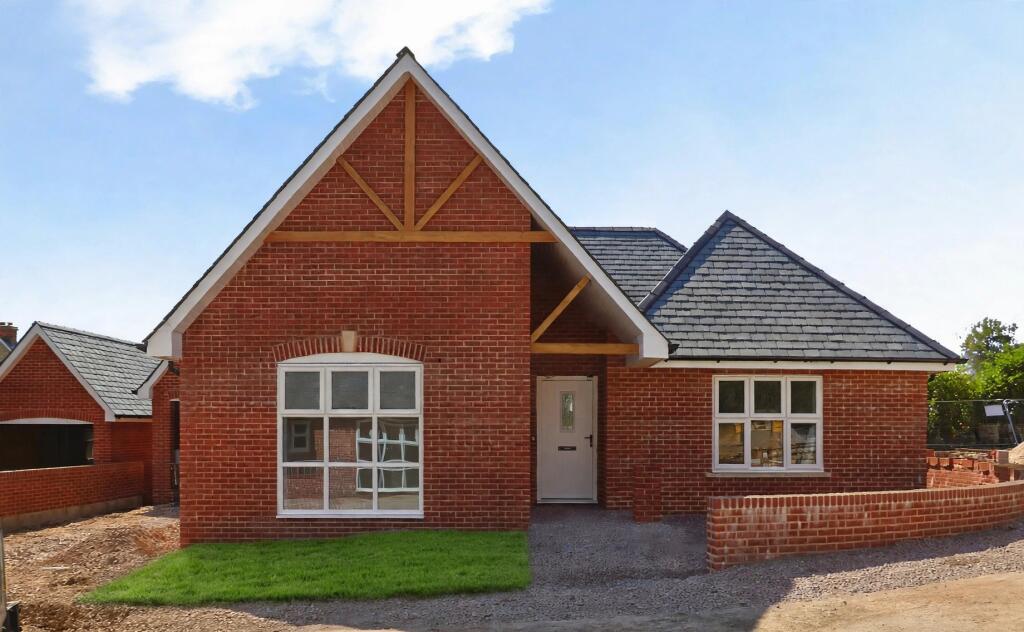 Main image of property: Pond Walk, Stalbridge