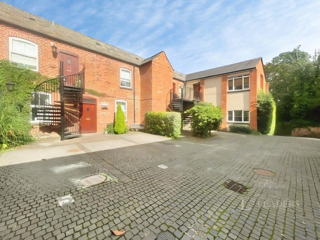 Main image of property: Crescent House, Mount Pleasant, Redditch, B97