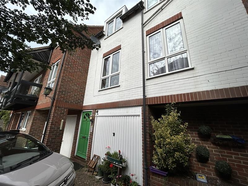 Main image of property: Temple Mews, Canterbury