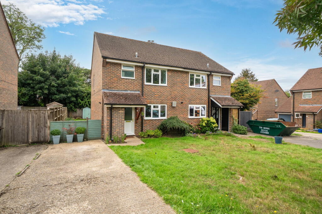 Main image of property: Kerchers Field, Overton, Basingstoke, RG25 3JS
