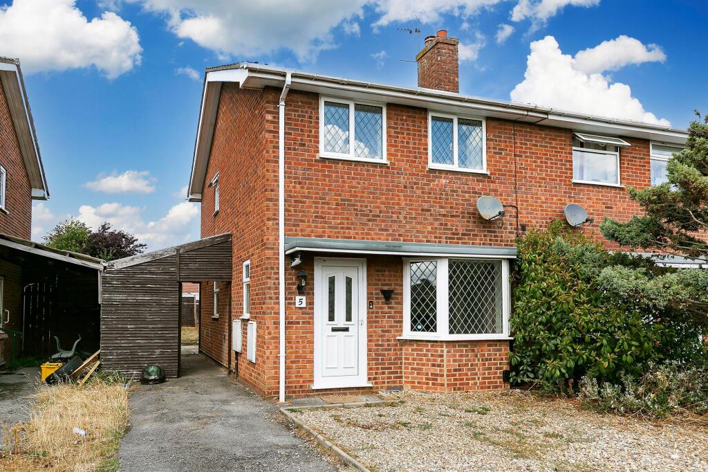 Main image of property: Springfield Road, Pocklington, East Yorkshire, YO42 2UY