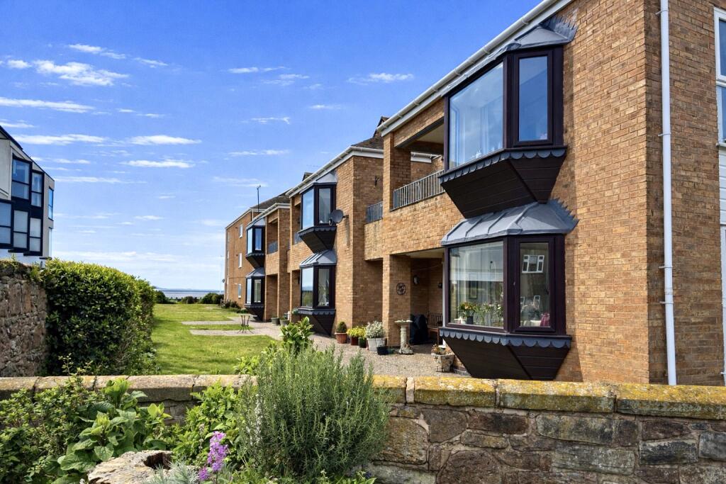 Main image of property: Hoscote Park, West Kirby, Wirral, Merseyside, CH48