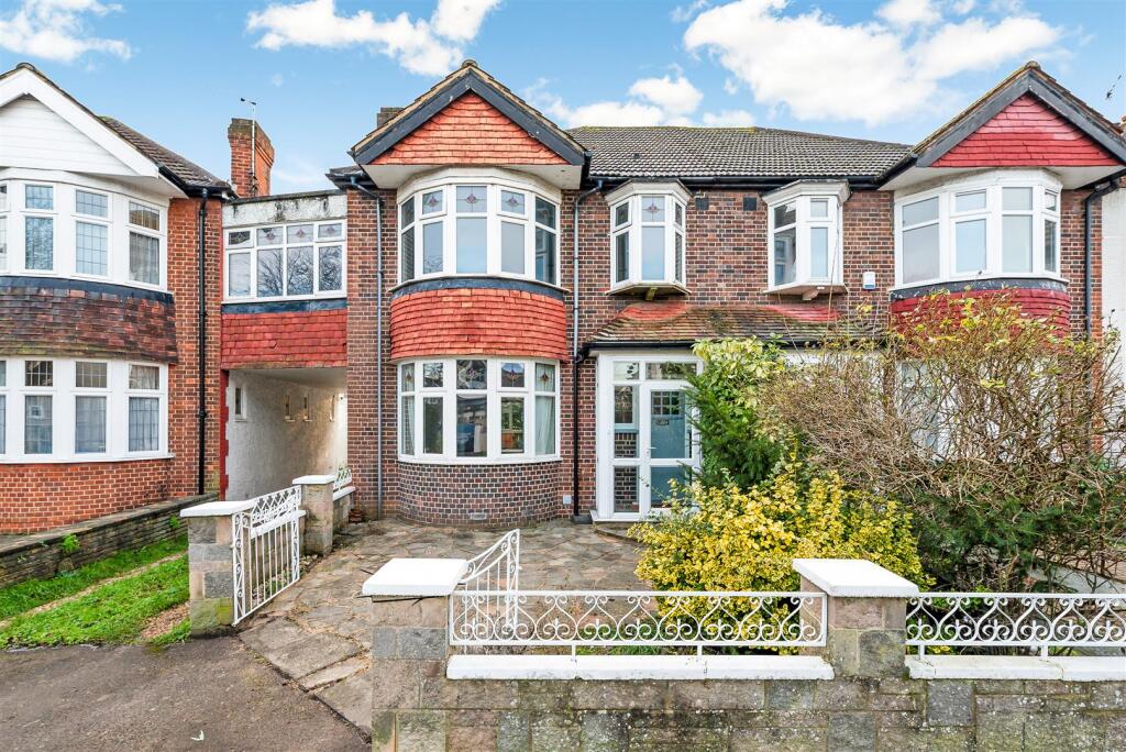Main image of property: Southway, Raynes Park