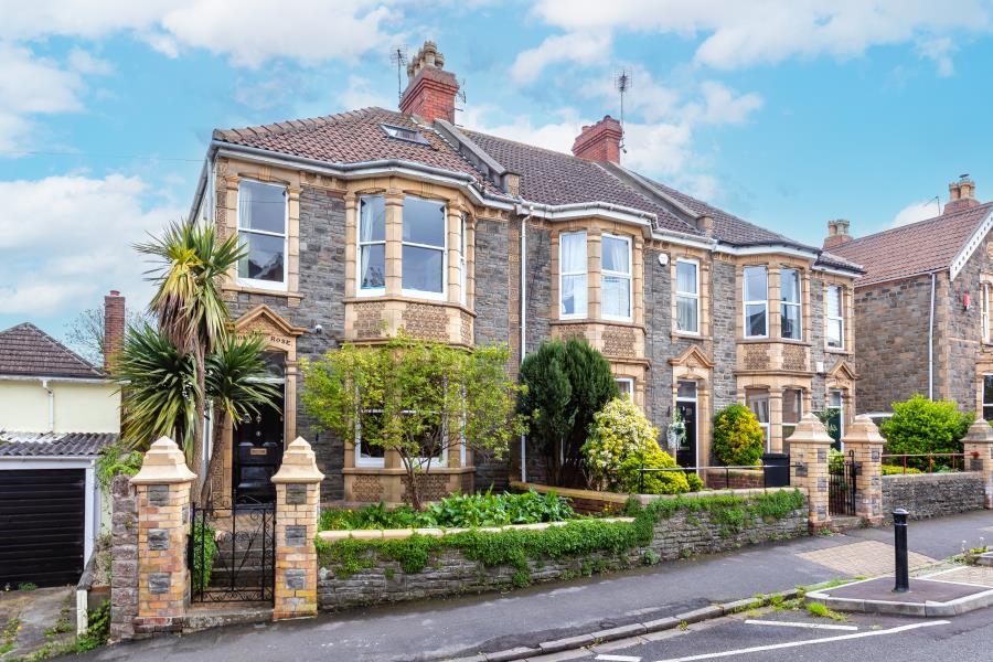 Main image of property: Old Barrow Hill - Shirehampton