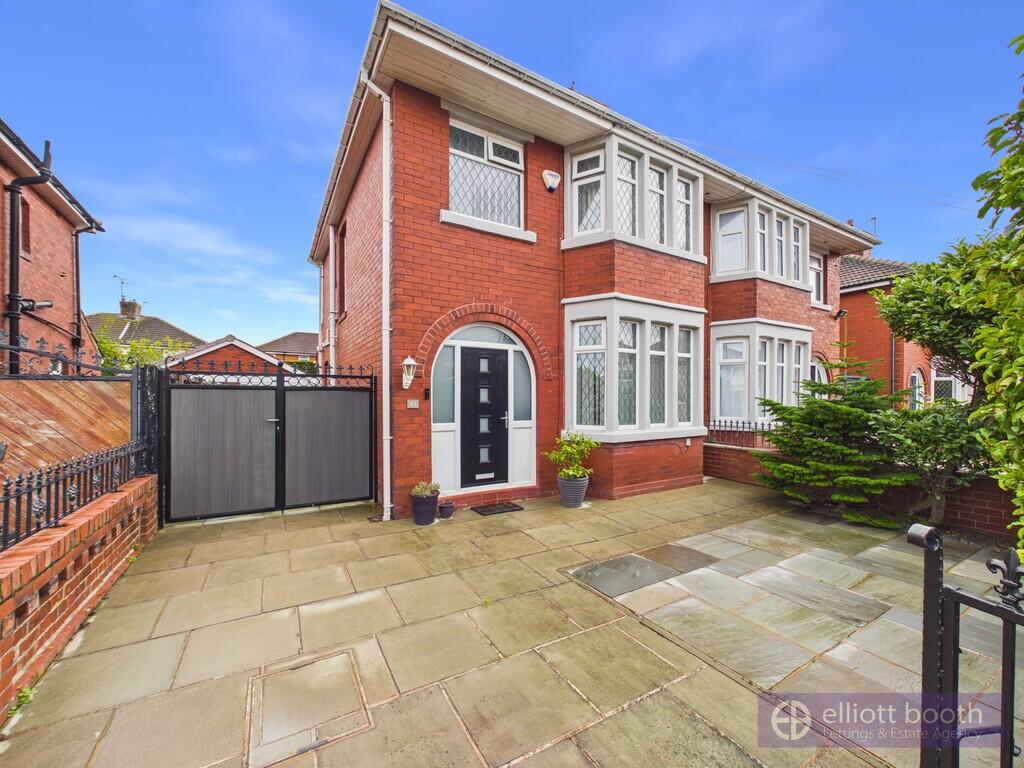 Main image of property: 25 Longridge Avenue