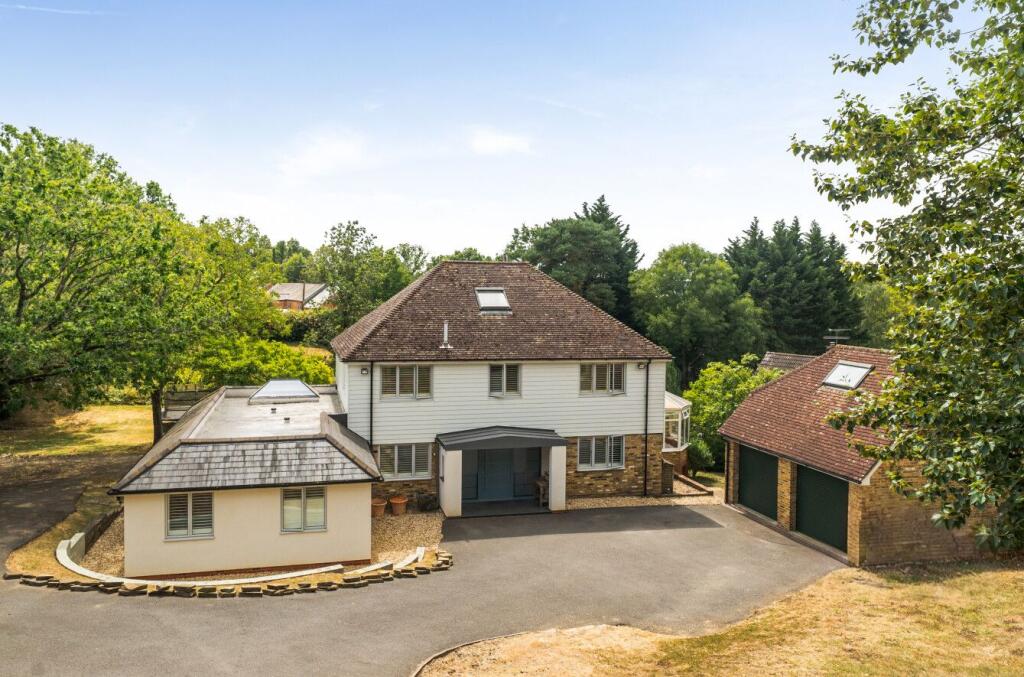 Main image of property: Redlands Lane , Ewshot, Farnham, GU10