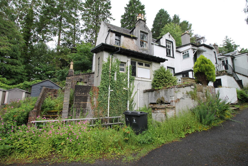 Main image of property: New City Row, Blanefield, Stirling