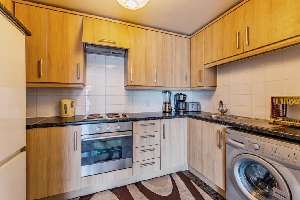 Main image of property: London Road, Croydon, CR0