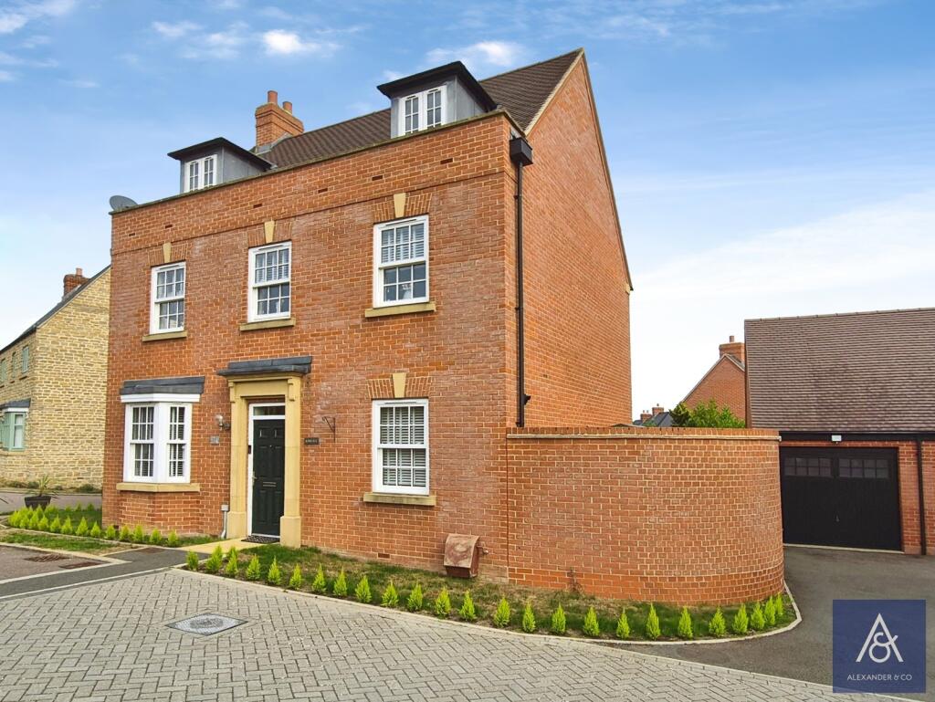 Main image of property: Foxhills Way, Brackley, Northamptonshire