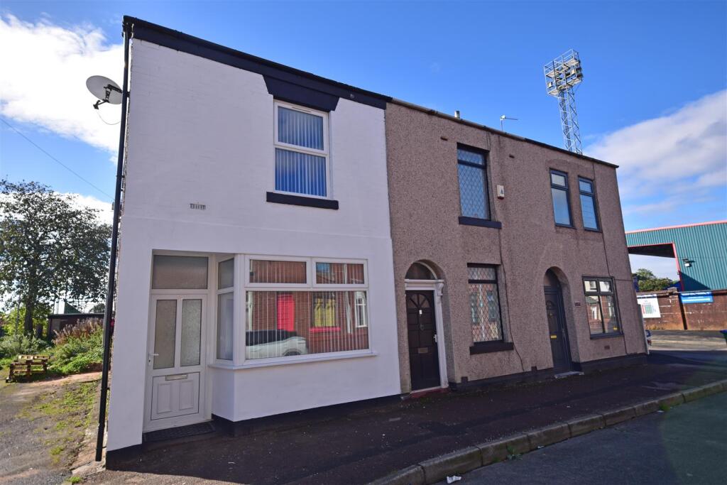 Main image of property: Willbutts Lane, Rochdale