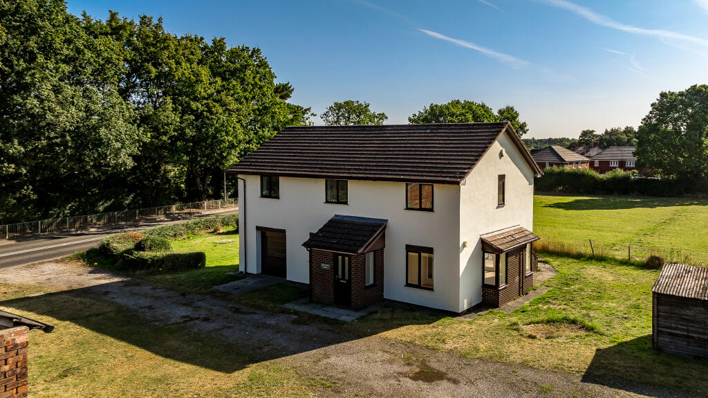 Main image of property: Great Stone Farm, Warrington Road, Warrington