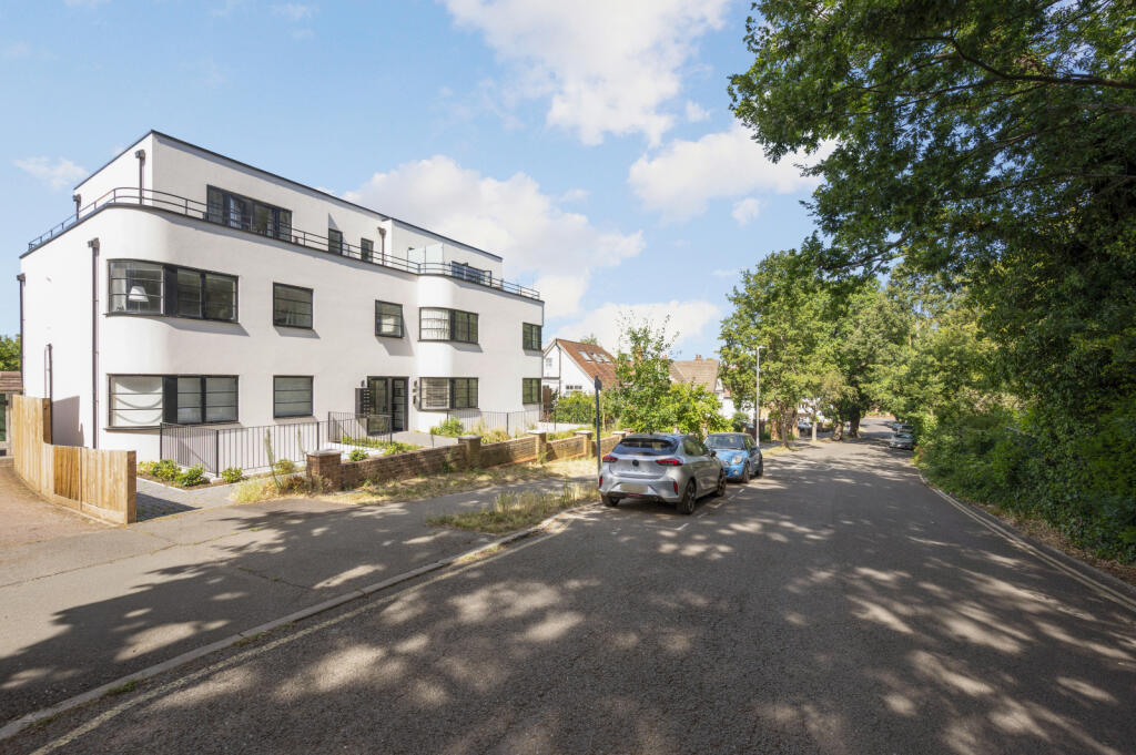 Main image of property: Oak Hill Grove, Surbiton, KT6