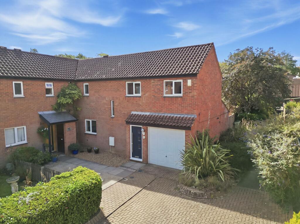 Main image of property: Wandlebury, Giffard Park, MK14