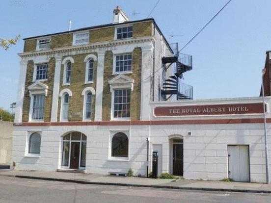 Main image of property: Royal Albert Hotel, 123 Royal Albert Road, Southampton