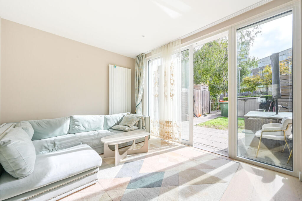 Main image of property: Rope Terrace, Royal Docks, London, E16