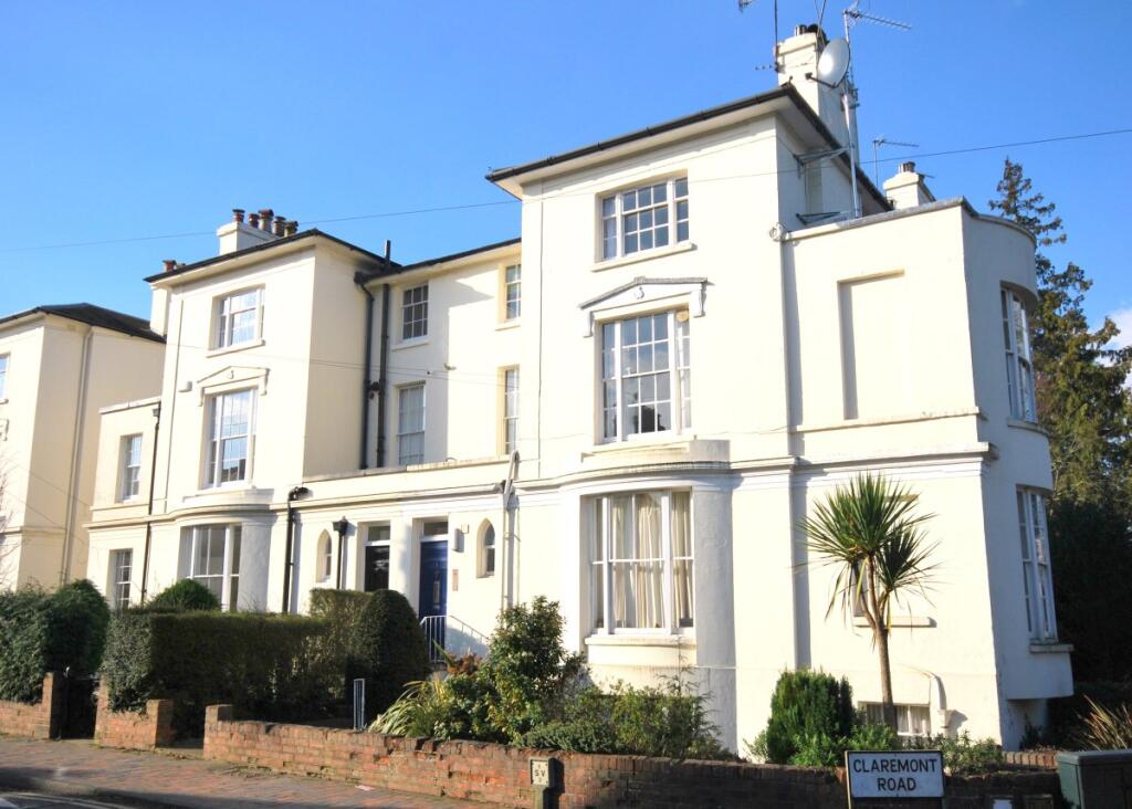 Main image of property: Grove Hill Gardens, Tunbridge Wells